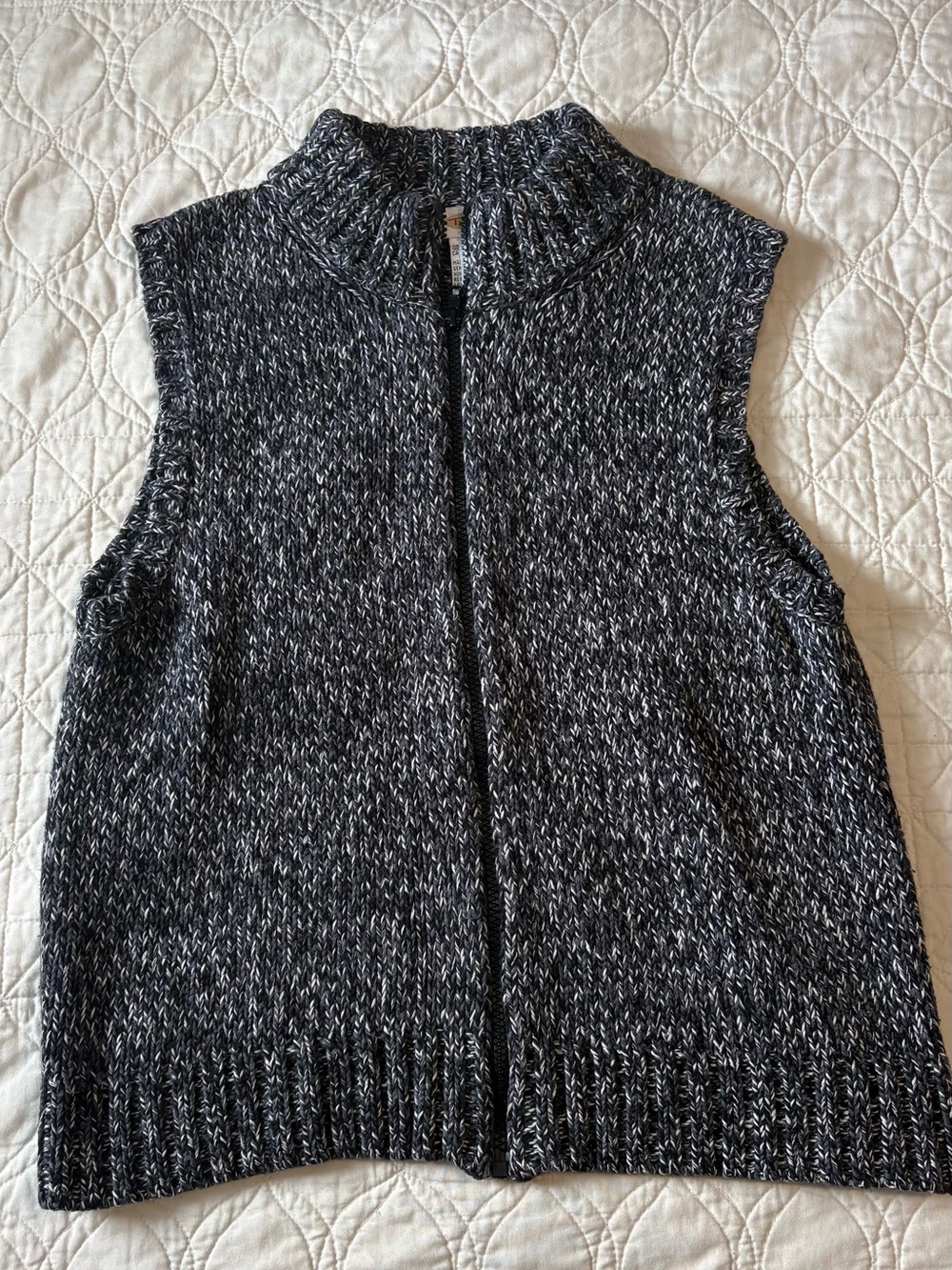 Talbots Black and White Marled Zip-Front Sleeveless Knit Vest